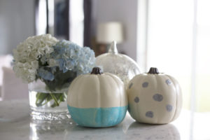 DIY Glitter Pumpkin