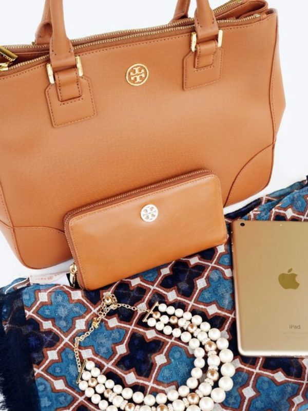 Gold iPad Mini + Tory Burch Package Giveaway