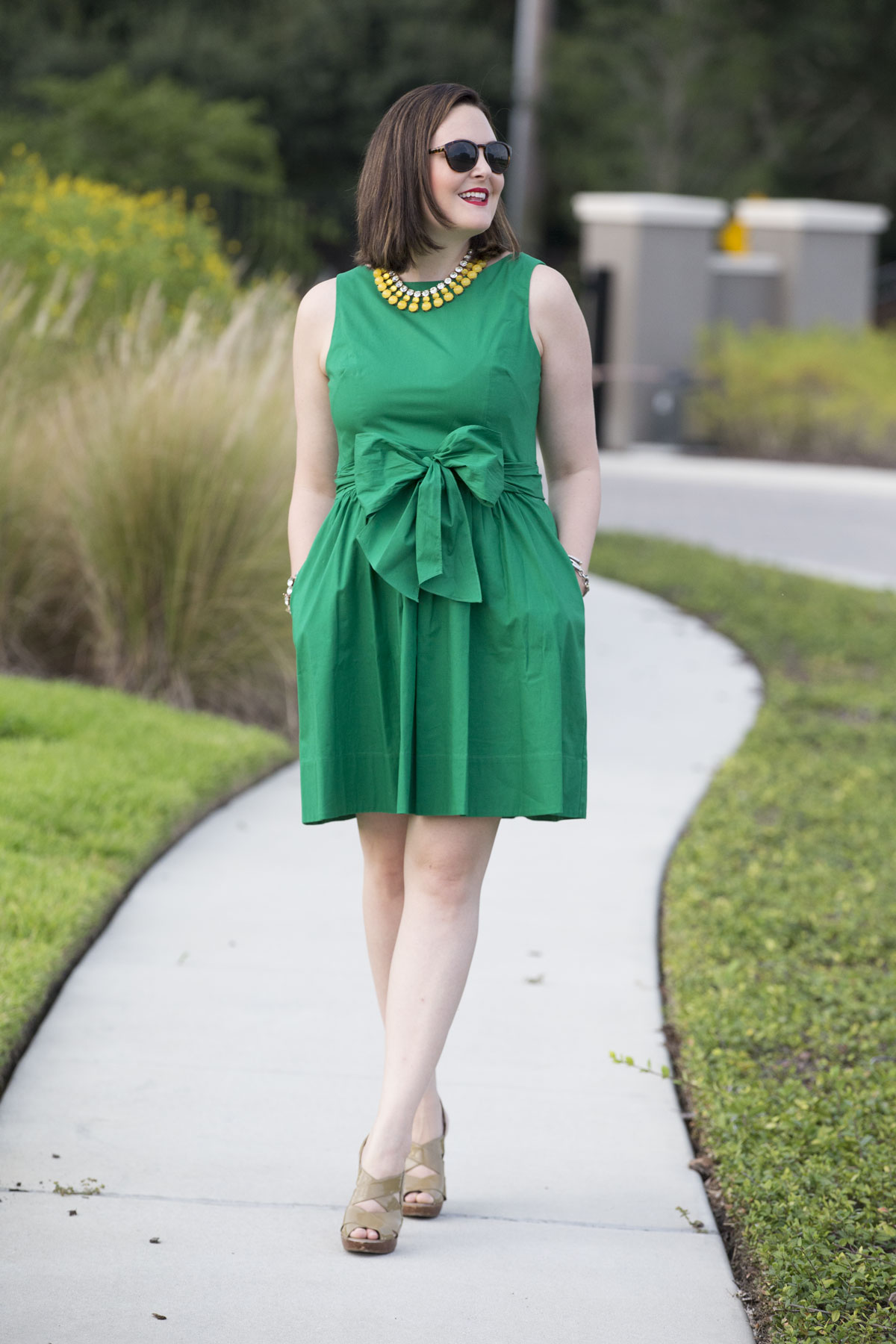 green_dress(9)