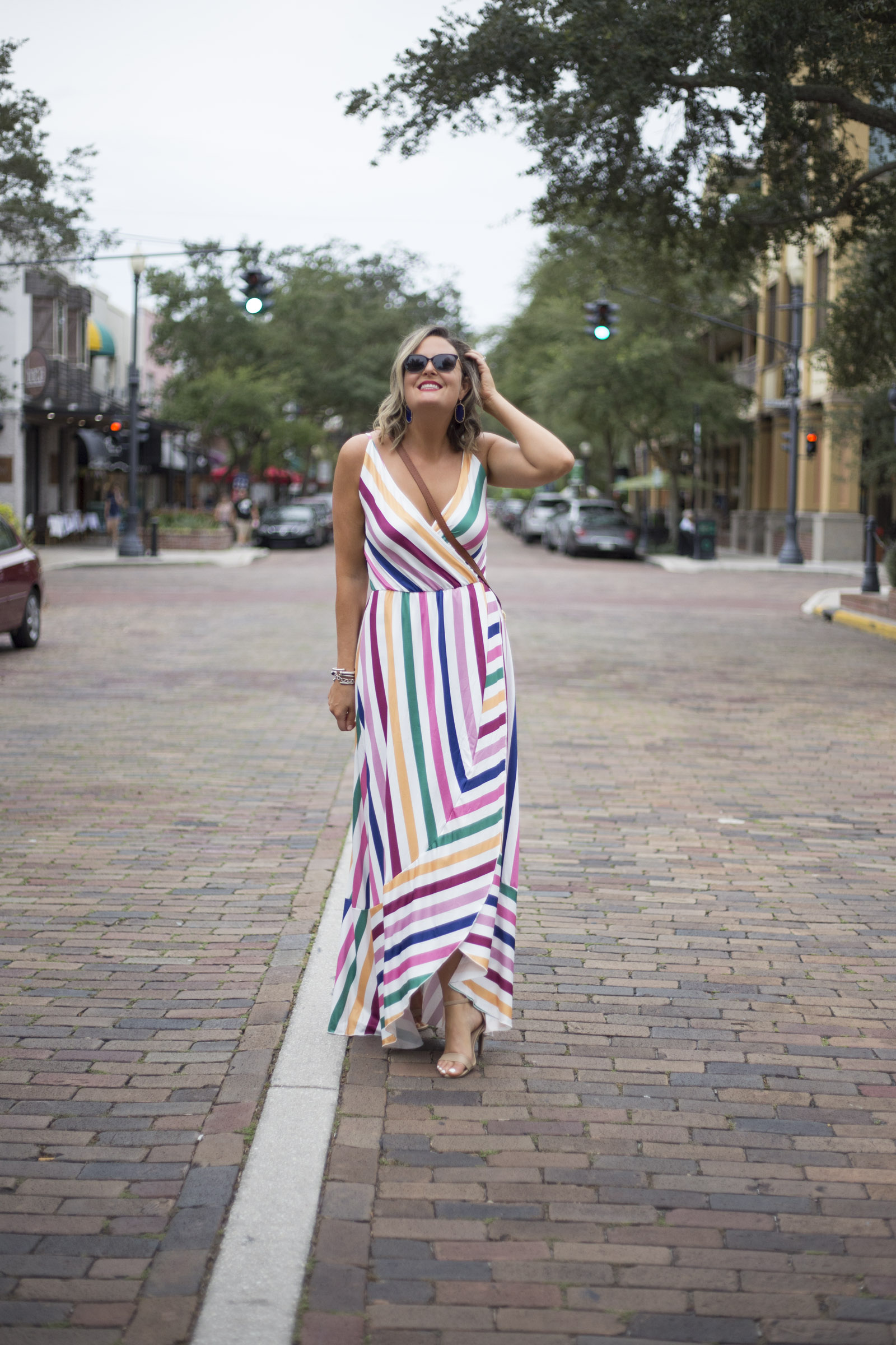 Florida lifestyle blogger, MikaelaJ, shares a perfect dress that can take you from late Summer into Fall. Check it out in this What I'm Wearing Wednesday. 