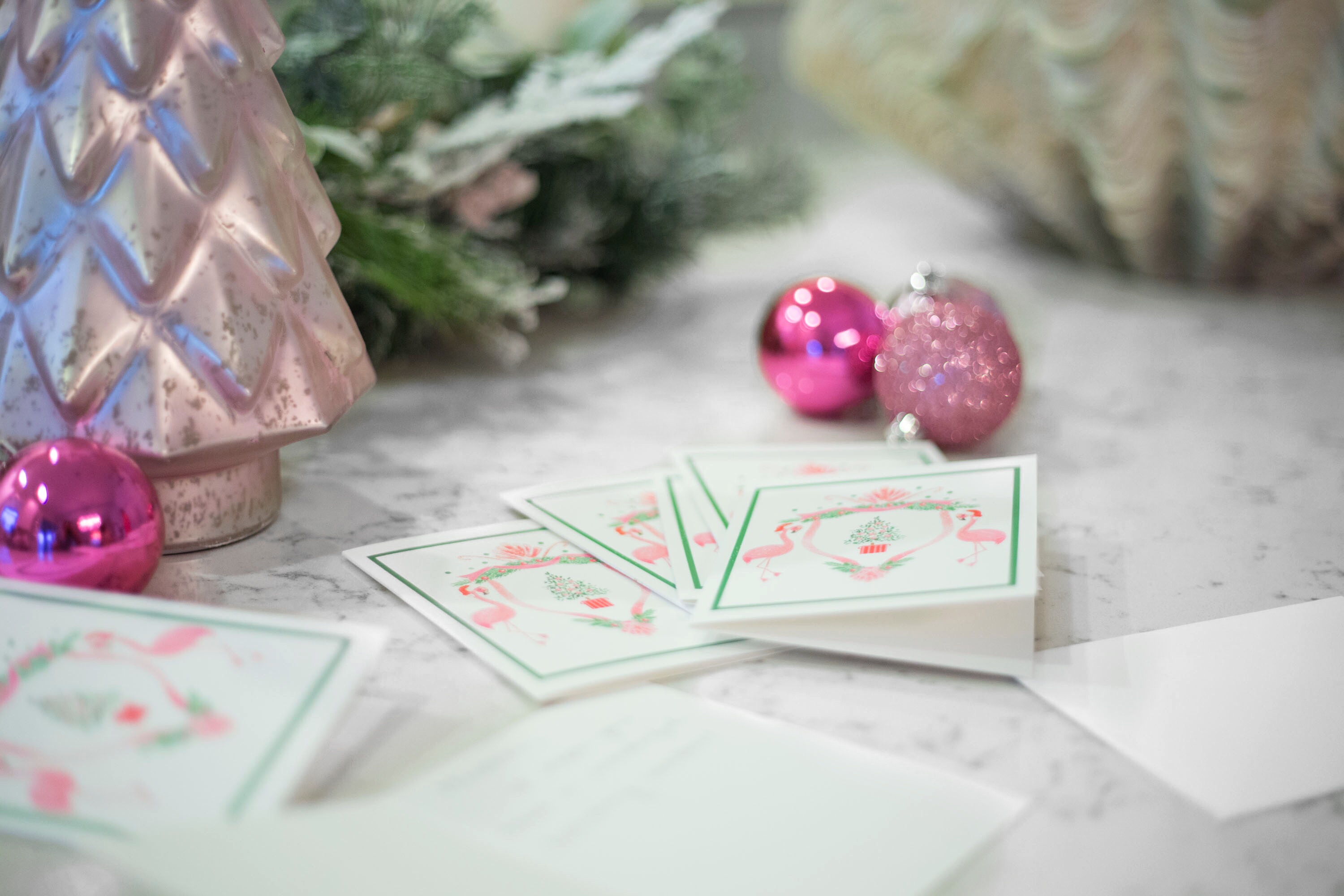 Florida lifestyle blogger, MikaelaJ, shares a look at Giddy Paperie. Giddy Paperie has the most gorgeous designs and would make the perfect gift!